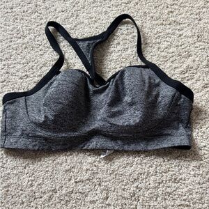 Victoria's Secret VSX sports bra black gray 36c
